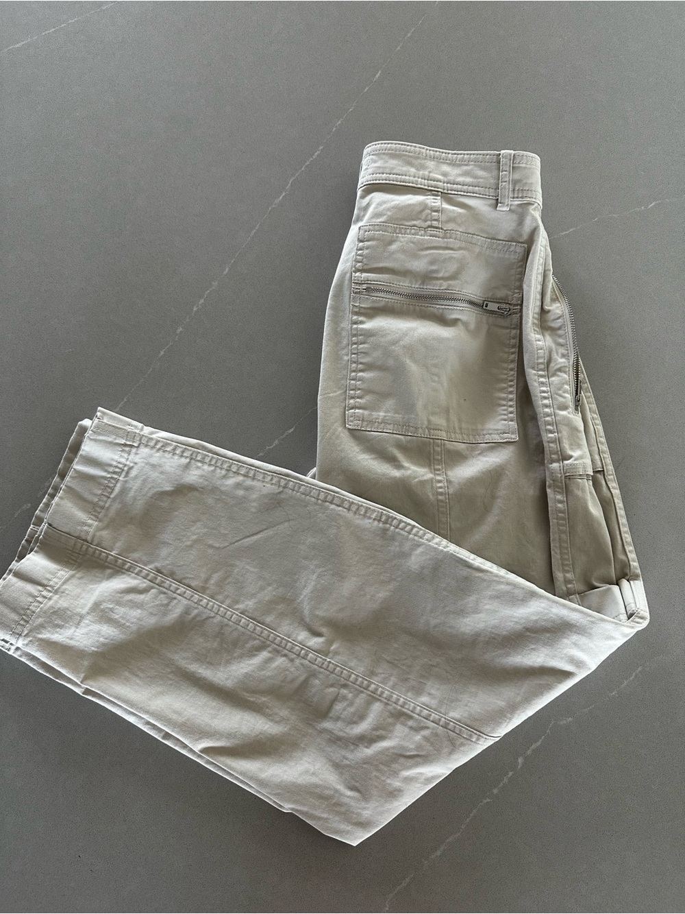 Abercrombie & Fitch Women's Cargo Pants in Tan